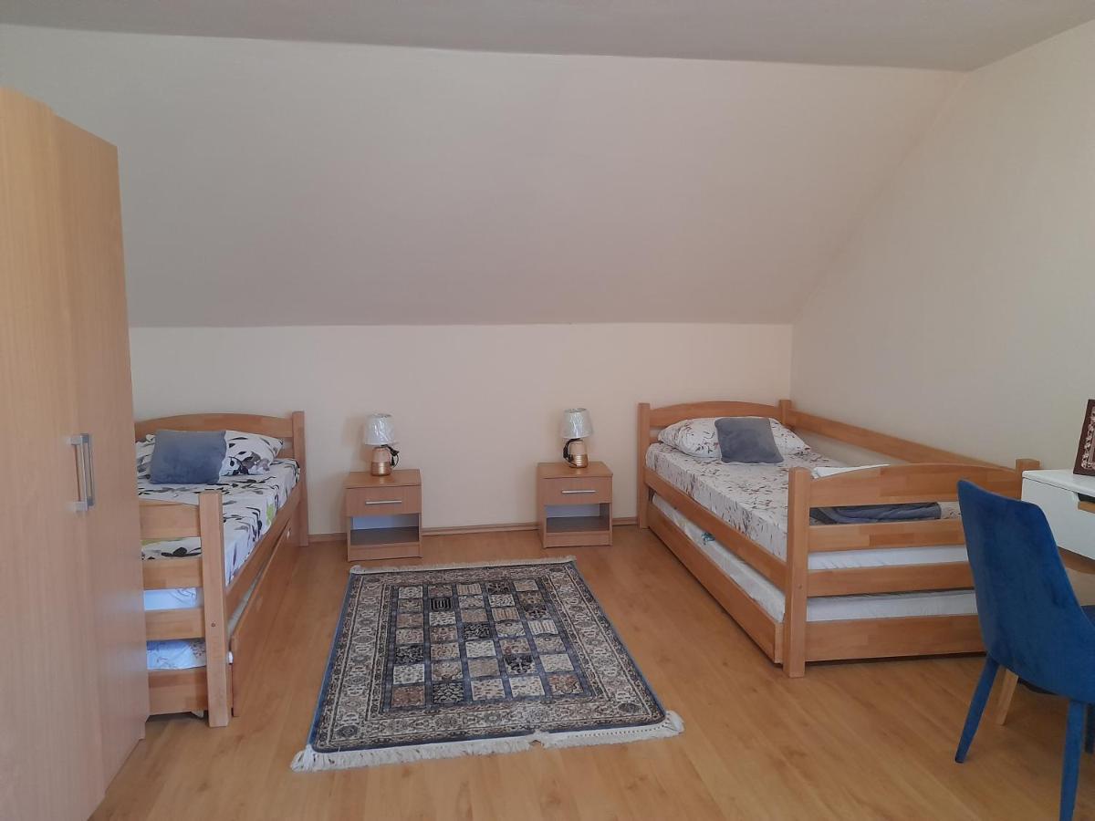 River Bank Apartments & Castle View Bihać Екстериор снимка
