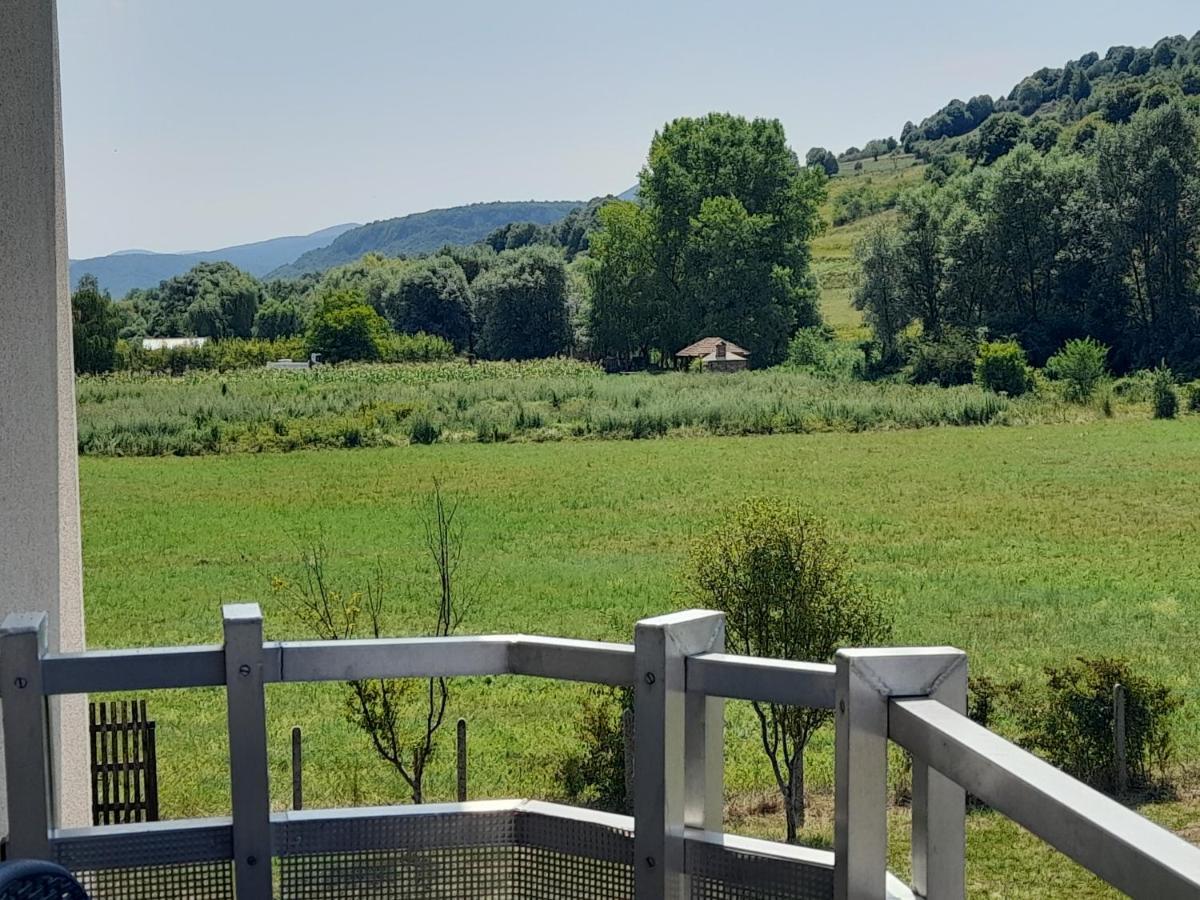 River Bank Apartments & Castle View Bihać Екстериор снимка