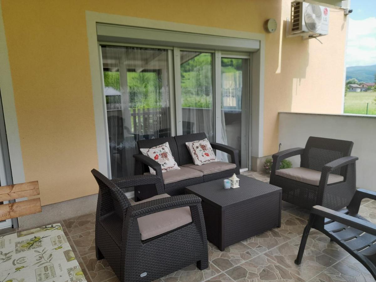 River Bank Apartments & Castle View Bihać Екстериор снимка