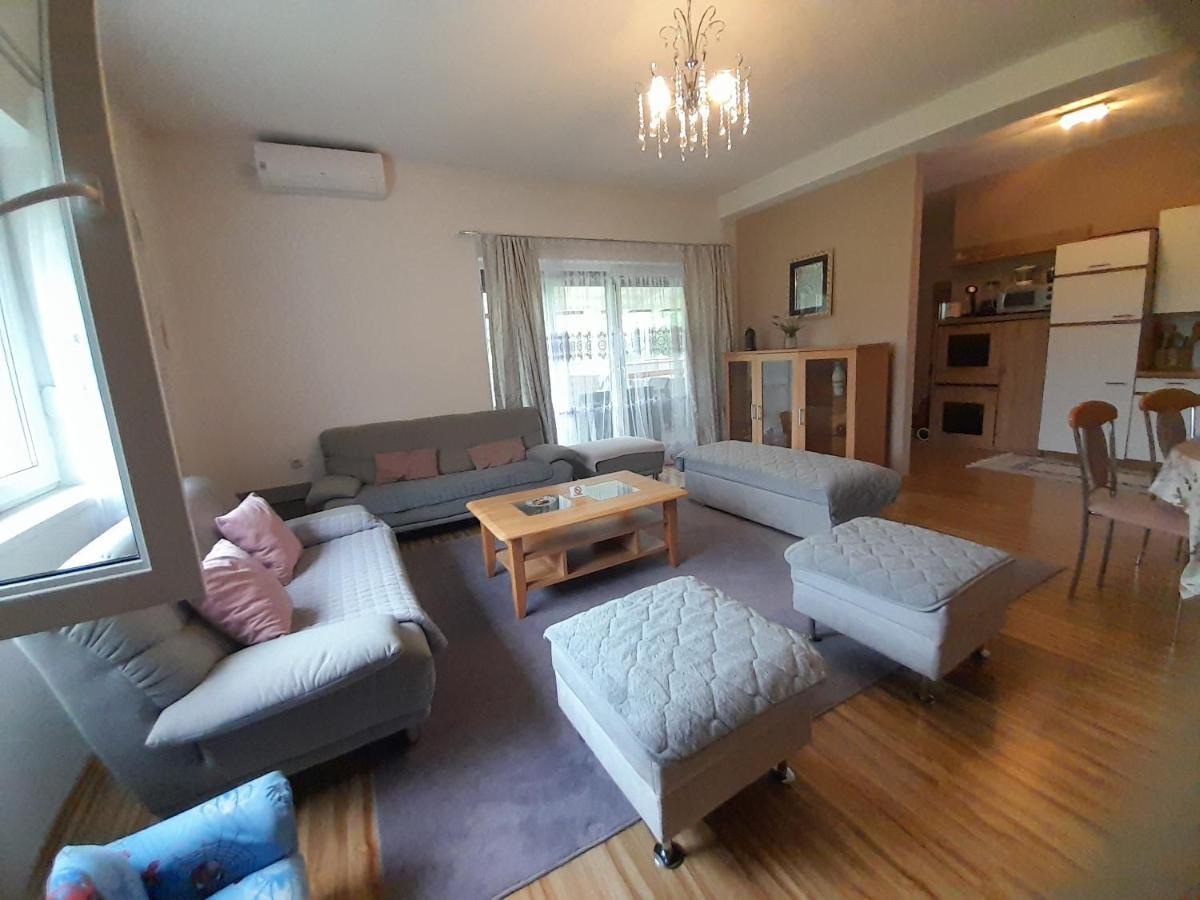 River Bank Apartments & Castle View Bihać Екстериор снимка