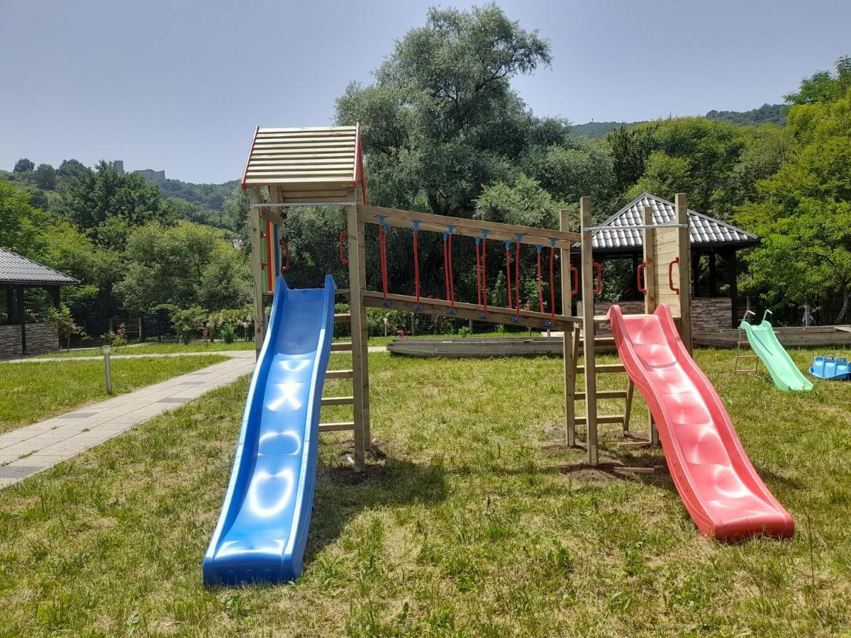 River Bank Apartments & Castle View Bihać Екстериор снимка