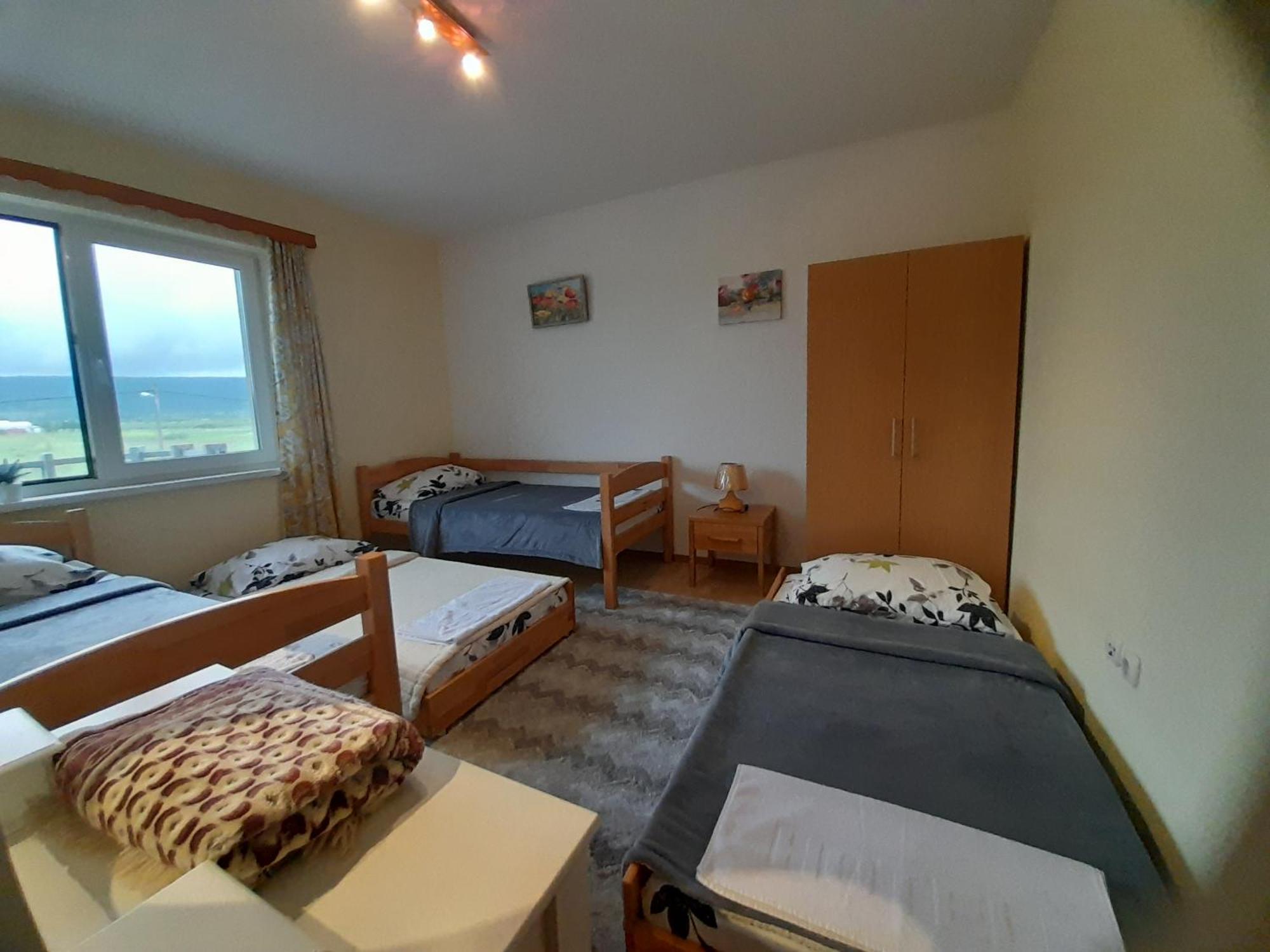 River Bank Apartments & Castle View Bihać Екстериор снимка
