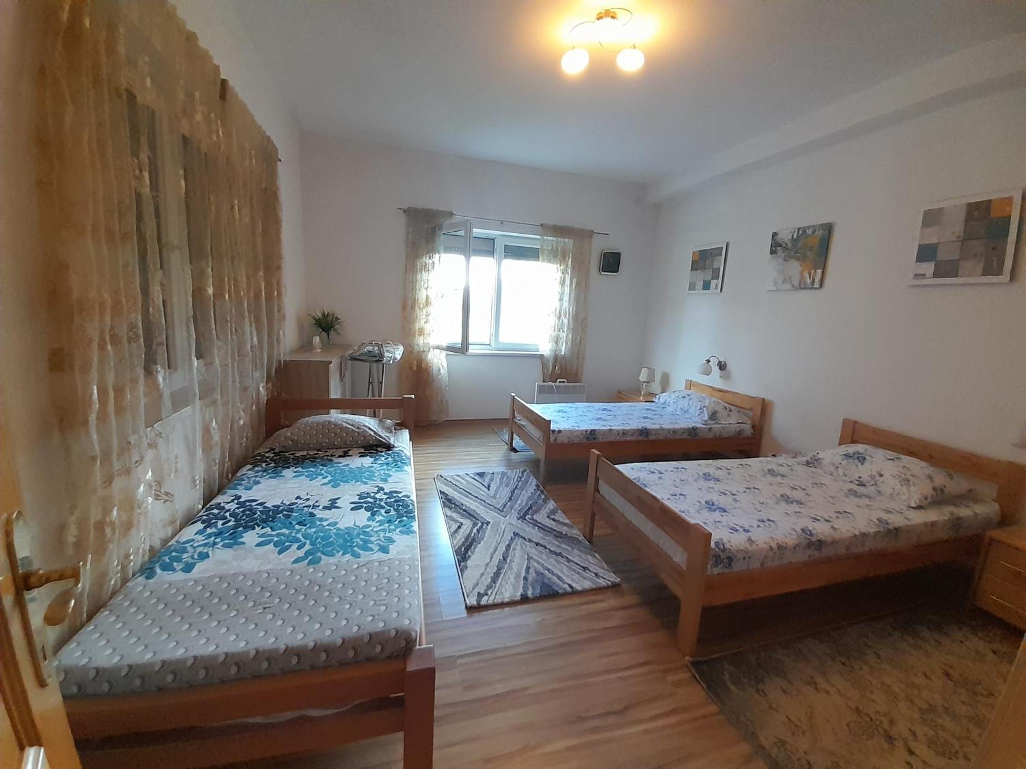 River Bank Apartments & Castle View Bihać Екстериор снимка